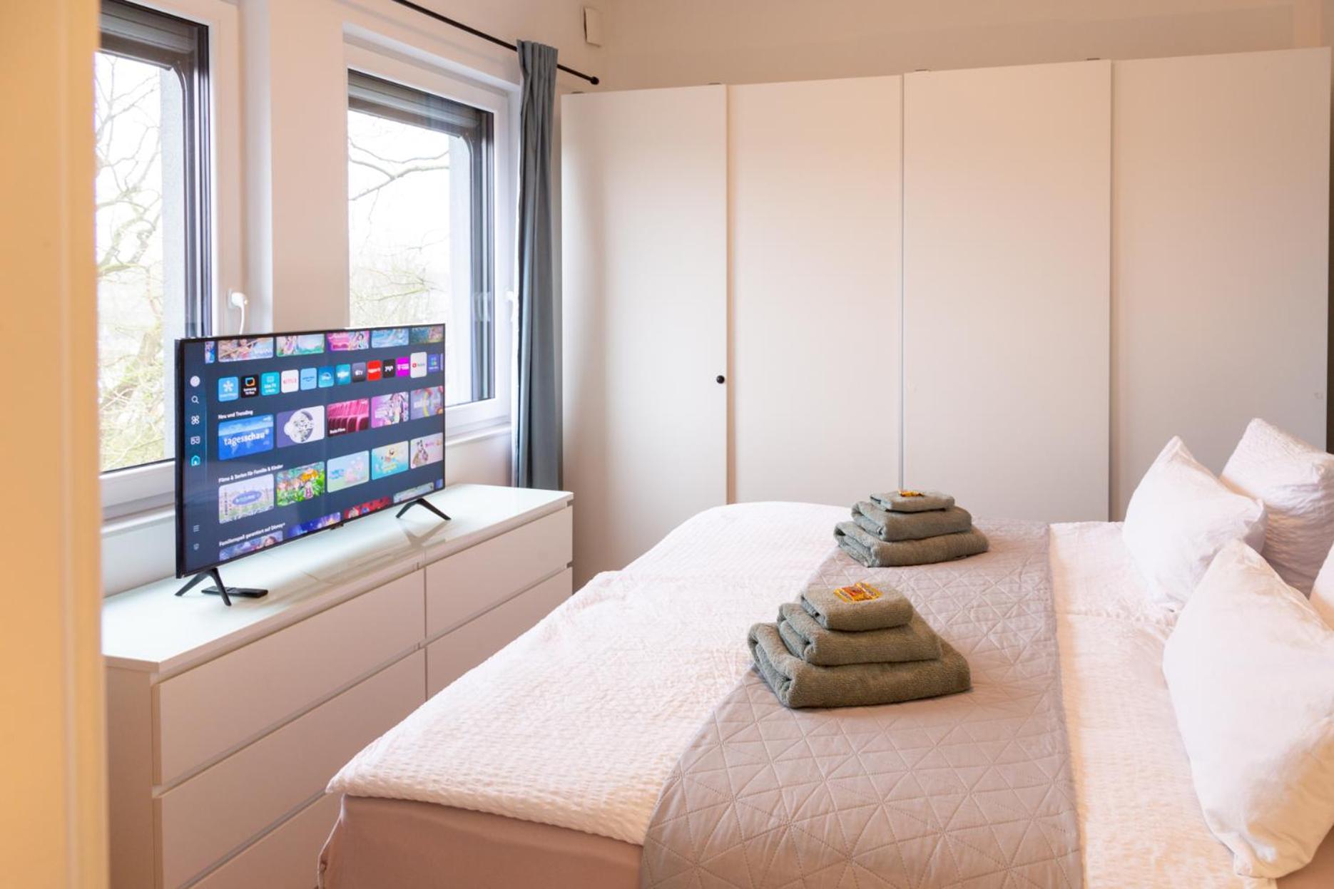 Micasa Ol - Modernes Penthouse - Stellplatz - Kueche - Wlan - Dachterrasse Appartement Oldenburg Buitenkant foto